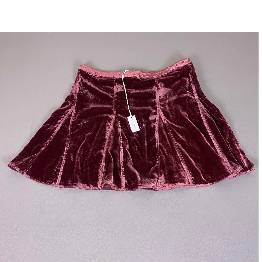 Banana Republic Velvet Mini Skirt Women's Size 14 Burgundy Red Fit Flare New NWT